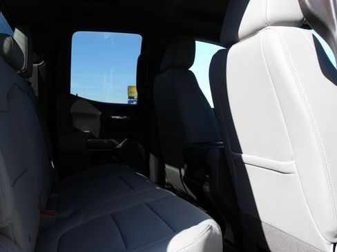 Used 2019 Chevrolet Silverado 1500 RST AWD/4WD image 18