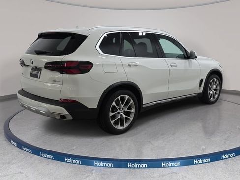 Certified 2025 BMW X5 xDrive40i w/ Premium Package AWD/4WD image 5