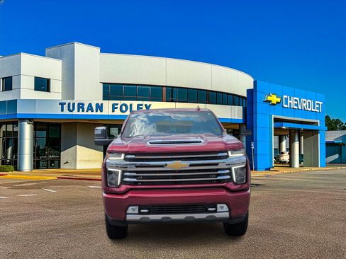 Used 2021 Chevrolet Silverado 2500 High Country w/ Z71 Off-Road Package AWD/4WD image 10