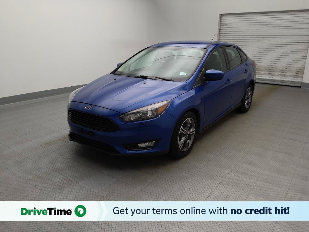 Used 2018 Ford Focus SE w/ SE Appearance Package FWD image 1