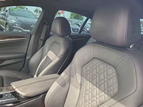 Used 2021 BMW 530i w/ Convenience Package RWD image 17