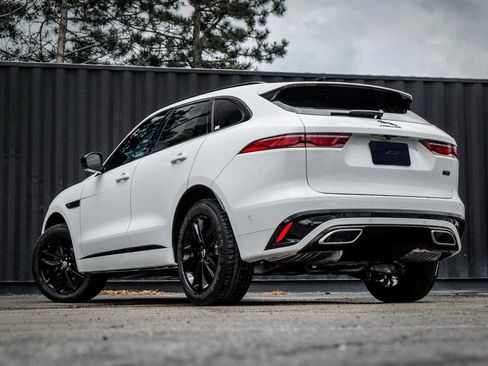 New 2026 Jaguar F-PACE R-Dynamic S image 2