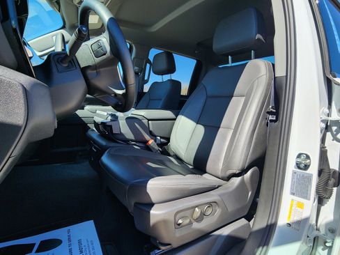 Certified 2025 Chevrolet Silverado 3500 LTZ image 13