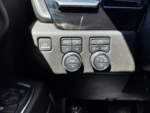 Certified 2023 Chevrolet Silverado 1500 RST AWD/4WD image 29