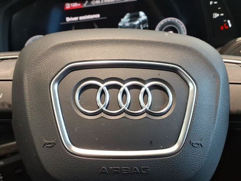 Used 2023 Audi Q7 3.0T Premium Plus w/ Premium Plus Package AWD/4WD image 15
