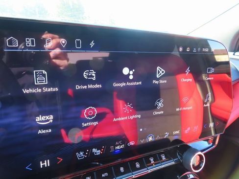 Used 2024 Chevrolet Blazer EV RS image 20