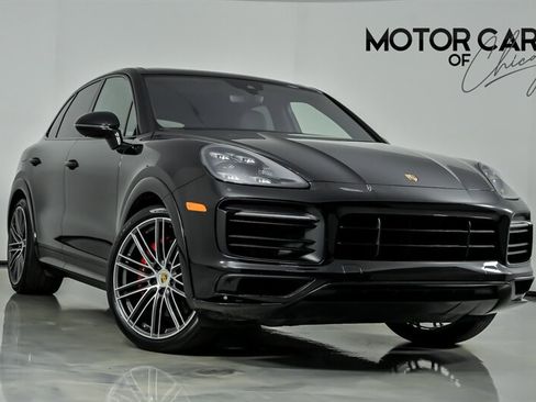 Used 2023 Porsche Cayenne GTS AWD/4WD image 1