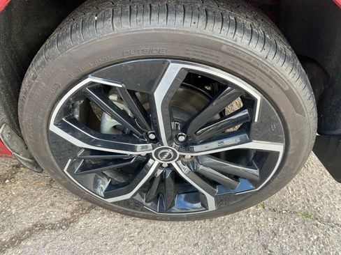 Used 2023 Nissan Altima 2.5 SR w/ SR Premium Package image 8