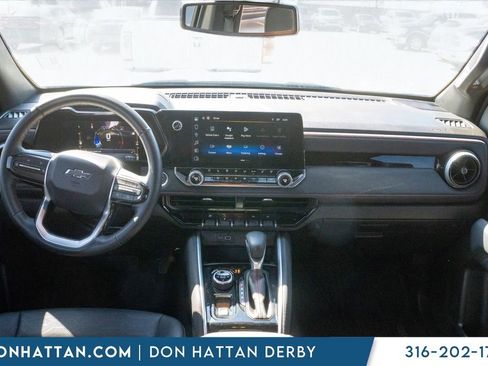 Used 2023 Chevrolet Colorado Z71 w/ Z71 Convenience Package 2 AWD/4WD image 4