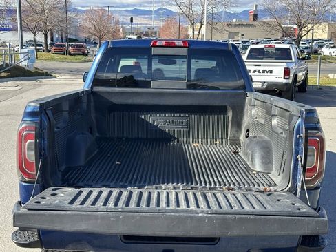 Used 2017 GMC Sierra 1500 SLT image 30