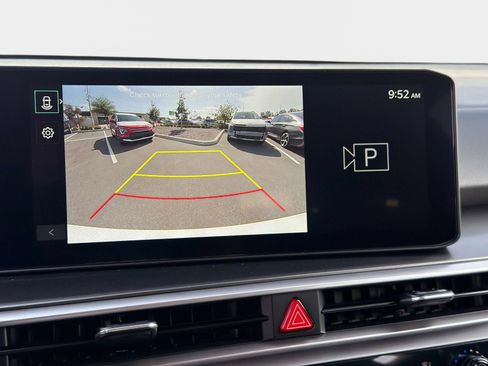 New 2026 Kia Sorento LX FWD image 21