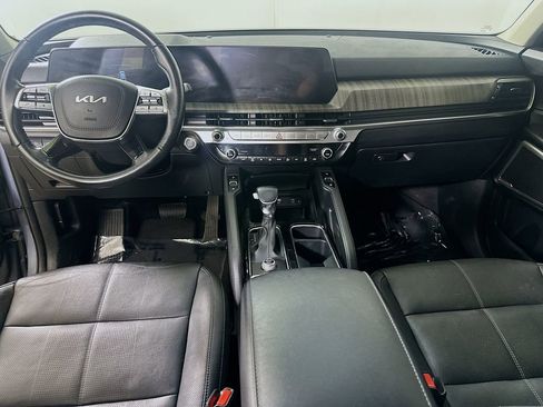 Used 2023 Kia Telluride EX image 19