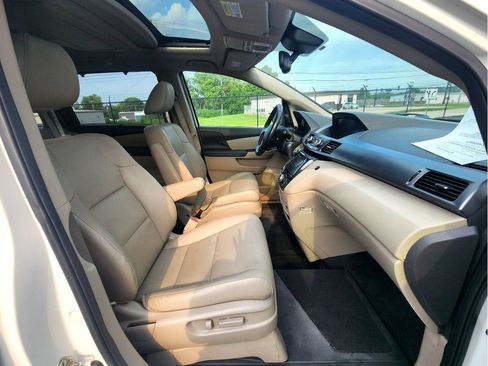 Used 2014 Honda Odyssey Touring Elite image 56