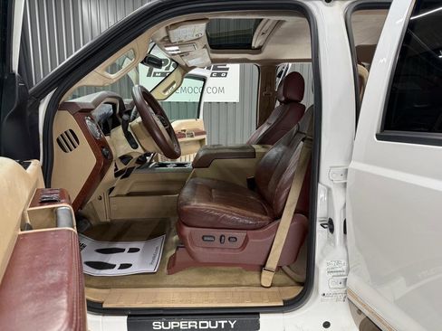 Used 2013 Ford F250 King Ranch w/ FX4 Off Road Pkg image 18