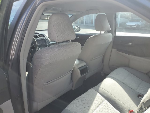 Used 2013 Toyota Camry LE FWD image 8