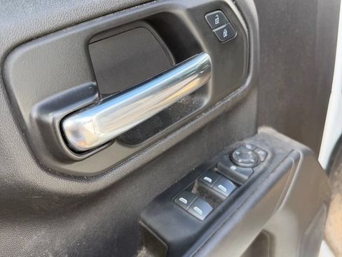 Used 2024 Chevrolet Silverado 1500 Custom AWD/4WD image 17