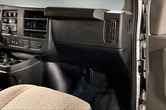 Used 2025 Chevrolet Express 3500 LT w/ LT Preferred Equipment Group RWD image 19