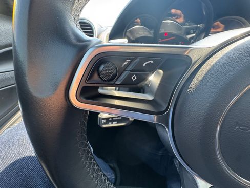 Used 2022 Porsche 718 Cayman RWD image 24