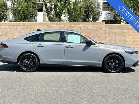 Certified 2025 Honda Accord SE image 3