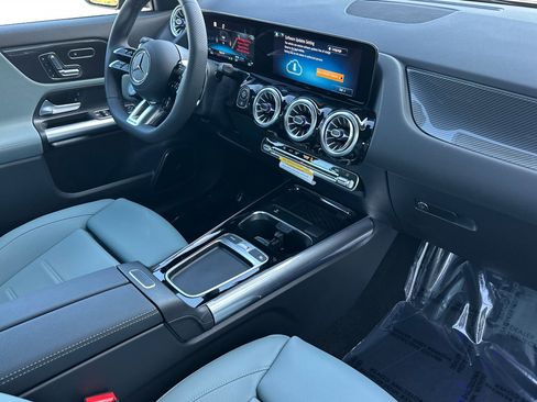 New 2026 Mercedes-Benz GLA 35 AMG 4MATIC image 16