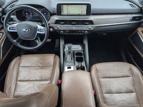 Used 2020 Kia Telluride SX w/ SX Prestige Package image 30