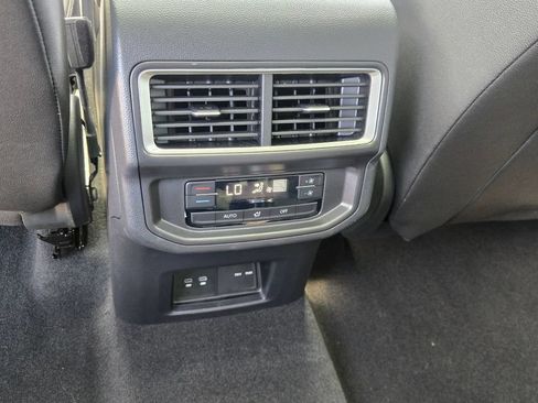 Certified 2026 Volkswagen Atlas SE w/ Panoramic Sunroof Package FWD image 13