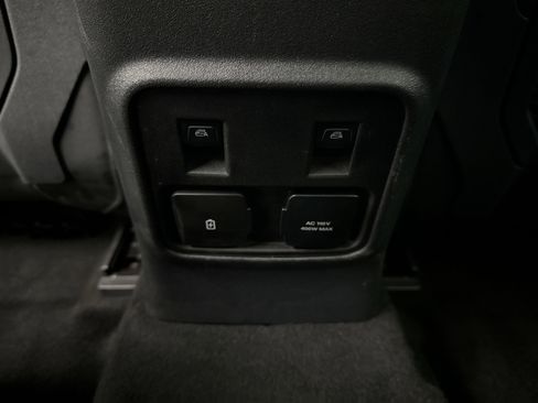 Used 2023 Ford Bronco Badlands image 20