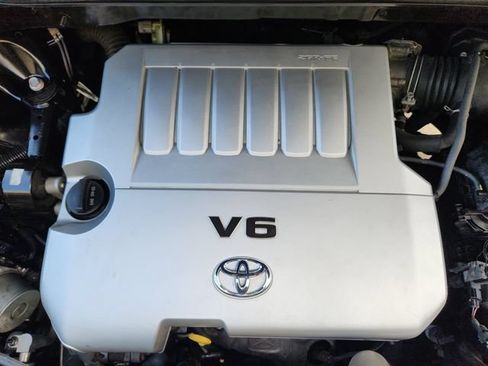 Used 2013 Toyota Highlander Limited AWD/4WD image 22