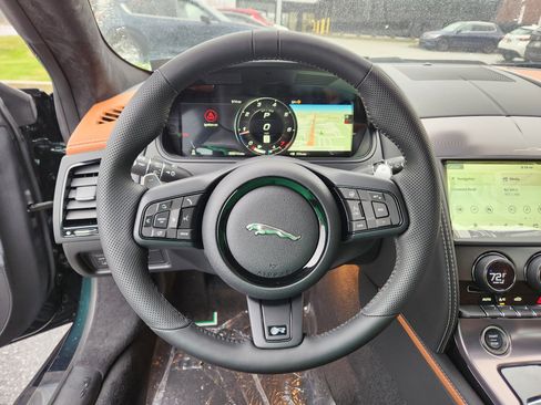 Used 2024 Jaguar F-TYPE R AWD/4WD image 14