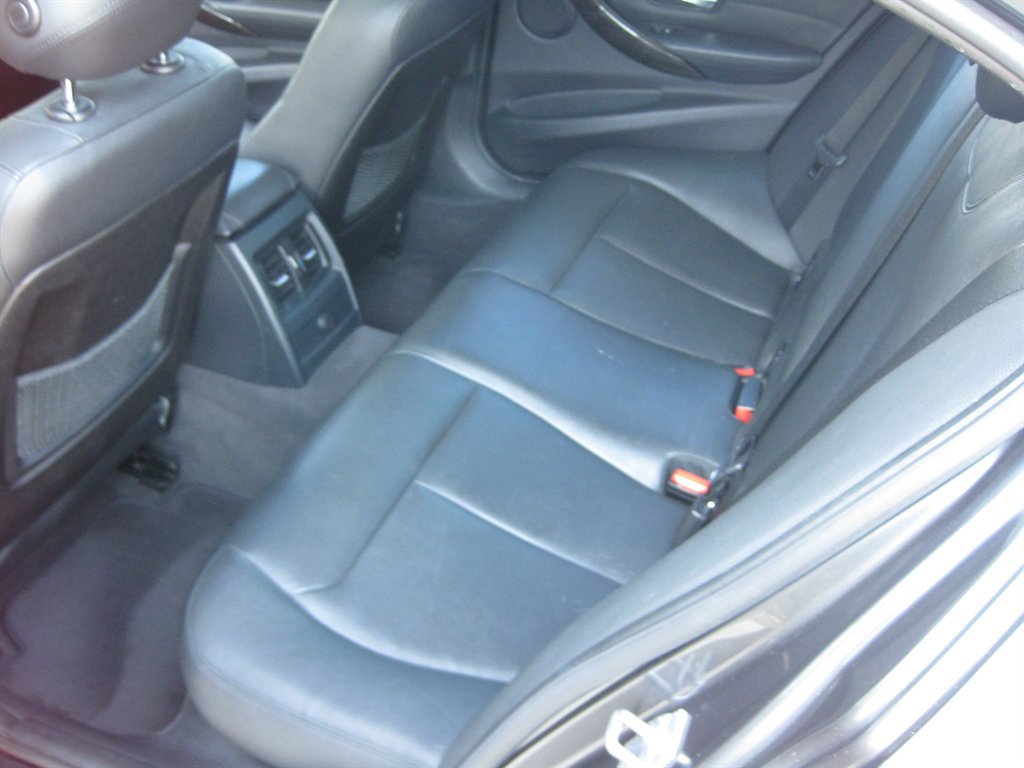 Used 2014 BMW 328i Sedan RWD image 24