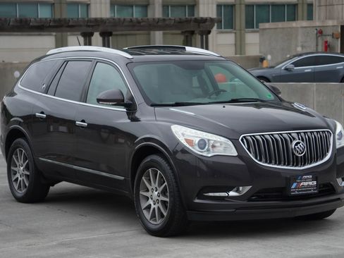 Used 2017 Buick Enclave Convenience image 5