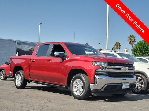 Used 2021 Chevrolet Silverado 1500 LT RWD image 1