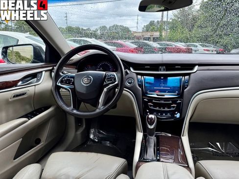 Used 2014 Cadillac XTS Luxury FWD image 15
