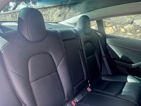 Used 2022 Tesla Model 3 Long Range image 56