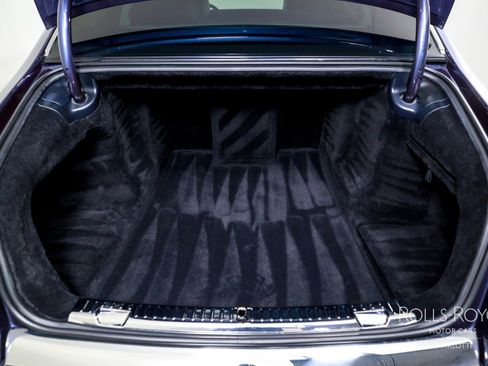 Used 2019 Rolls-Royce Phantom Sedan image 26