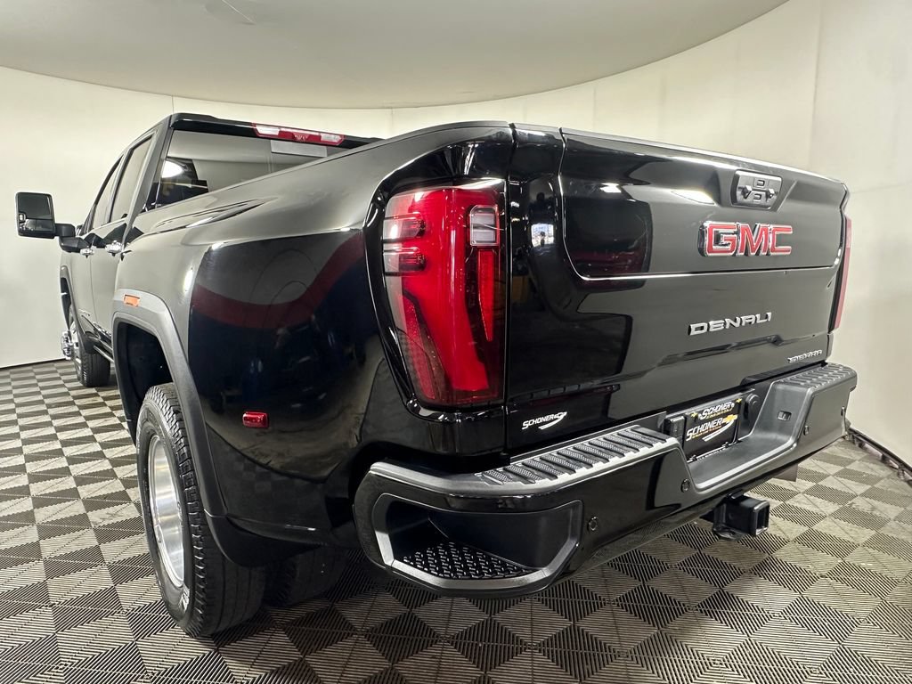 Used 2026 GMC Sierra 3500 Denali w/ Denali Reserve Package AWD/4WD image 3