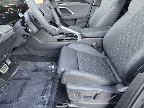 New 2025 Audi SQ5 Premium Plus image 26
