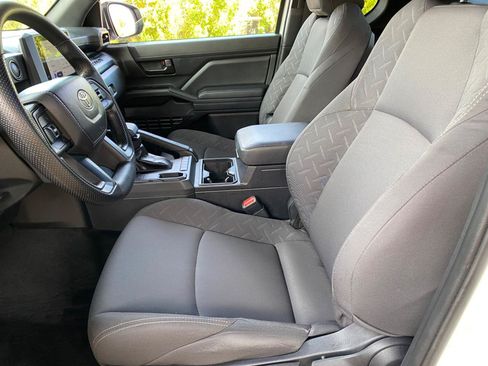 Used 2026 Toyota Tacoma SR RWD image 21