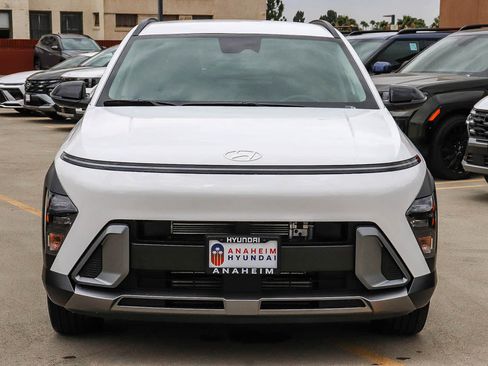 New 2026 Hyundai Kona SEL Premium FWD image 2