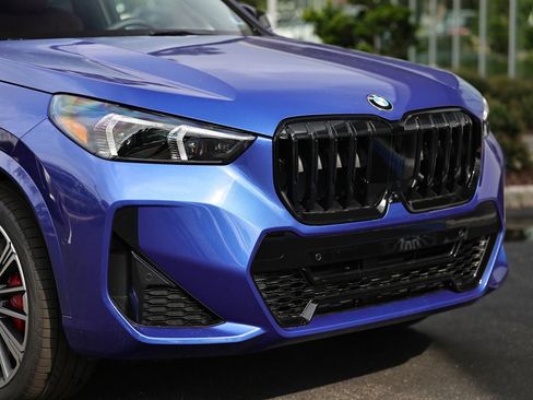 New 2026 BMW X1 xDrive28i w/ Technology Package AWD/4WD image 2