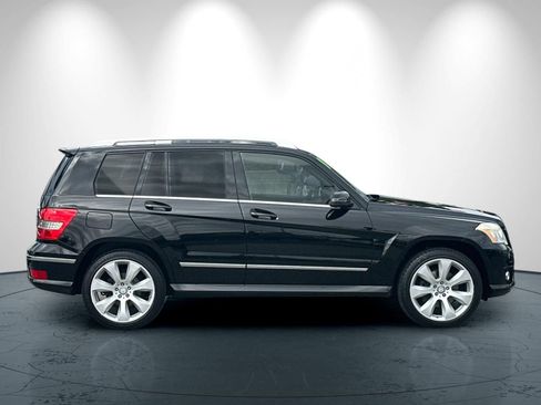 Used 2010 Mercedes-Benz GLK 350 4MATIC image 3
