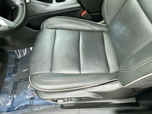 Used 2023 Chevrolet Suburban Premier image 20