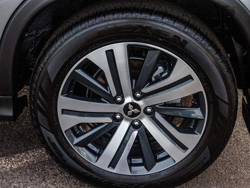 New 2025 Mitsubishi Outlander Sport ES image 10