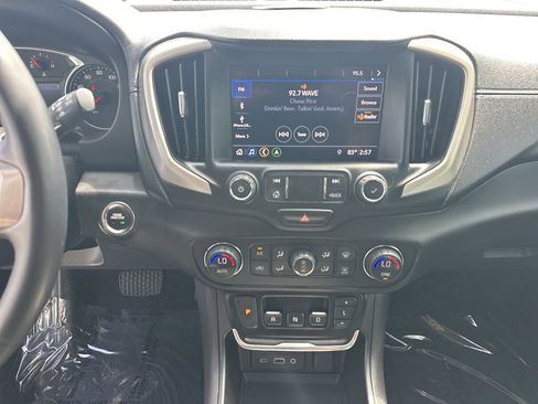 Used 2020 GMC Terrain Denali w/ Denali Premium Package FWD image 20