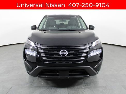 New 2026 Nissan Rogue SV image 9