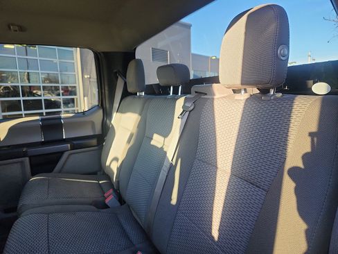 Used 2019 Ford F150 XLT w/ Trailer Tow Package image 25