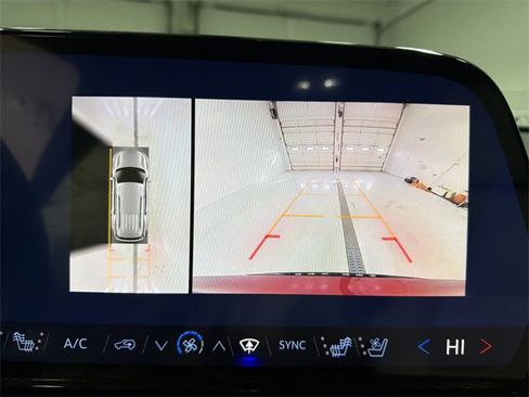 New 2026 Chevrolet Traverse High Country w/ LPO, Illumination Package image 29