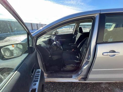 Used 2008 MAZDA MAZDA5 Touring image 21