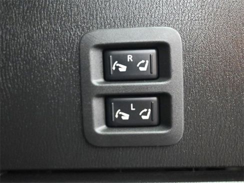 Used 2019 INFINITI QX80 Luxe w/ 22" Wheel Package image 24