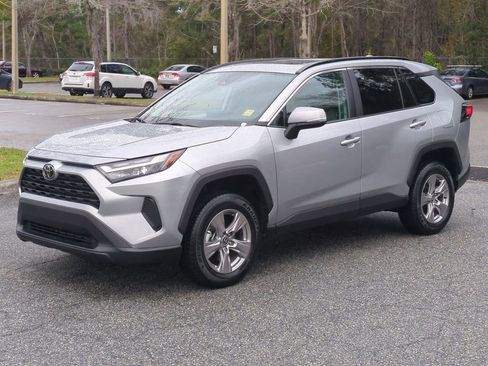 Certified 2022 Toyota RAV4 XLE w/ Convenience Package image 1